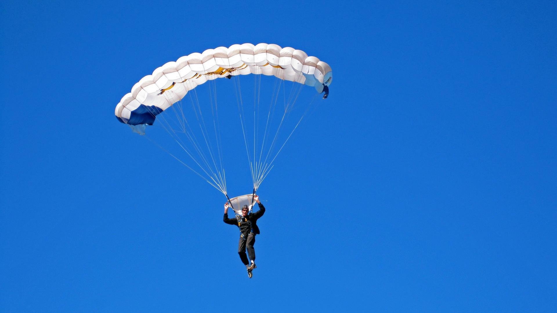 星空体育-《冠军》专访：张雨霏再攀巅峰，张雨霏夺冠精彩瞬间
